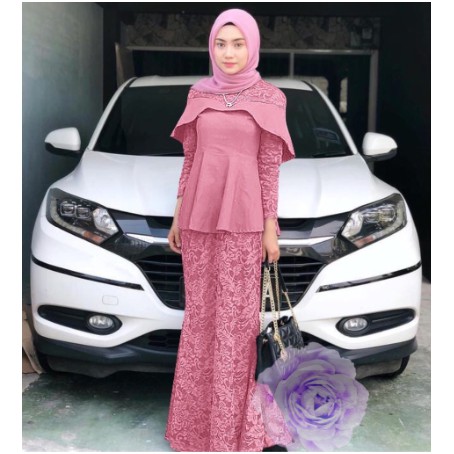 TERLARIS Ashanty Gown baju pesta Brokat Tabur mutiara velvet