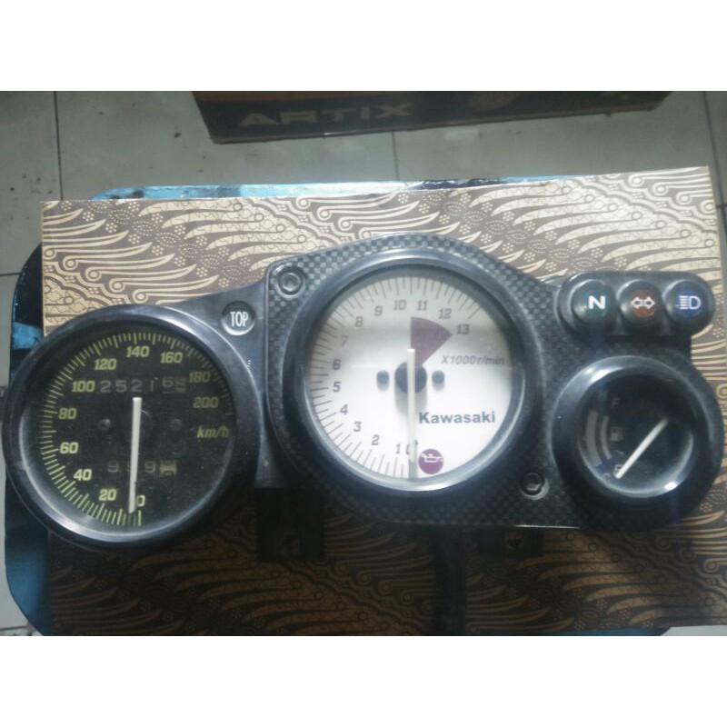 spidometer ninja rr old