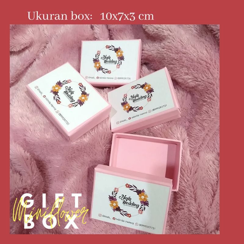 

Box Ukuran 10x7x3 cm untuk Packing Produk Emas Logam Mulia Free cetak Nama dengan cover dalam