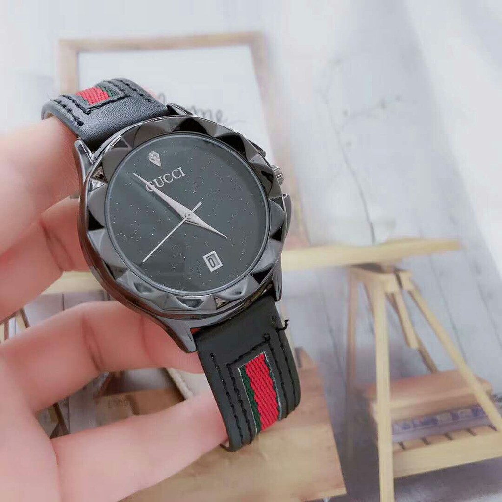Jam Tangan Wanita Gucci Tanggal Tali Kulit