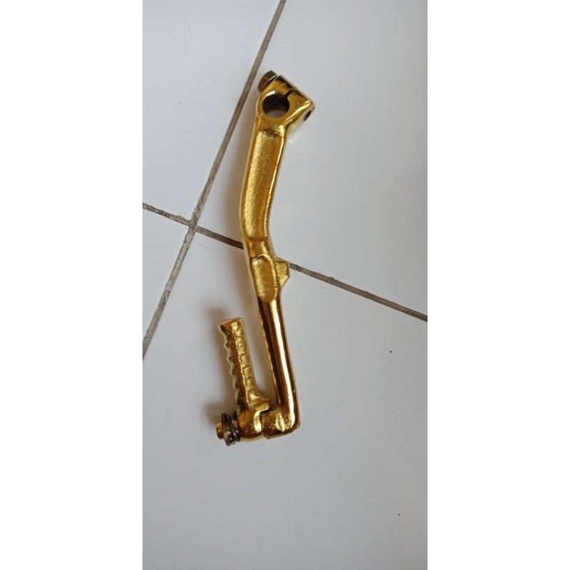 selahan gold kick stater gold /selahan engkolan gold honda beat scoopy vario 110 125 150