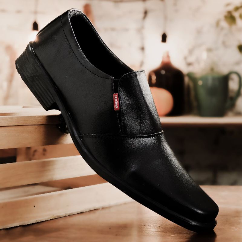 Sepatu pantofel pria hitam pantopel formal pria sepatu kerja pria