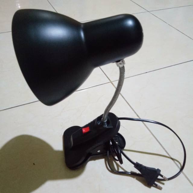 Lampu jepit fitting keramik