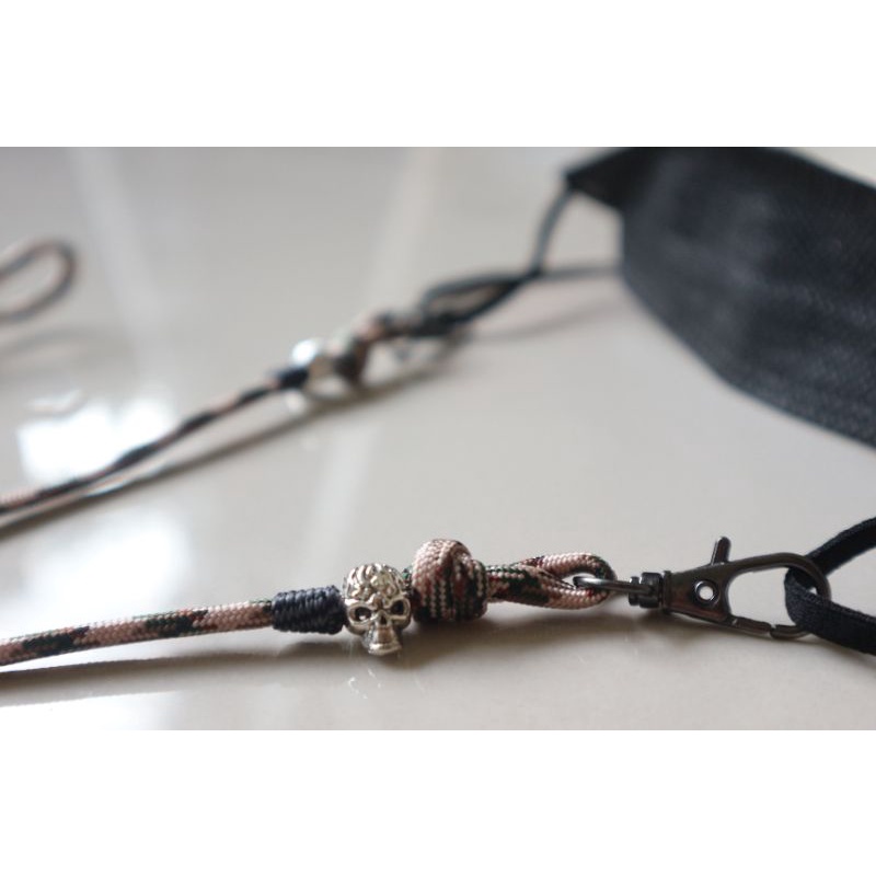 kalung masker/strap masker model Skull keren