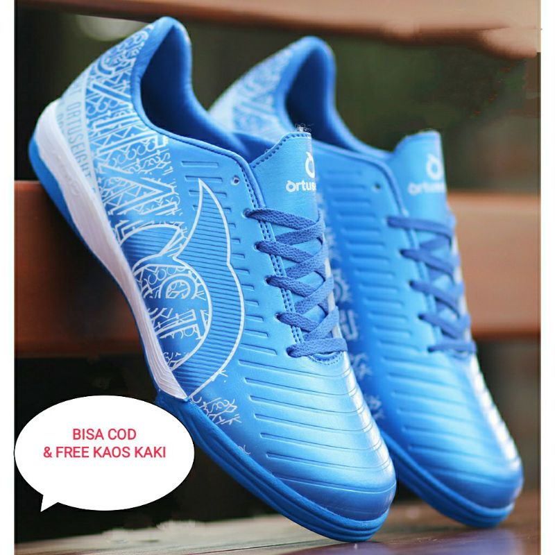 SEPATU FUTSAL PRIA ORTUS CATALYST CHIPER CHYPER IN WARNA BIRU MURAH HARGA TERMURAH ORTUSEIGHT SEPATU