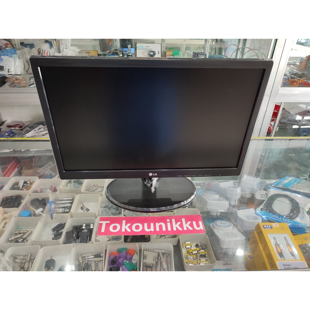 Monitor LG LED 18.5 inch 19M38a