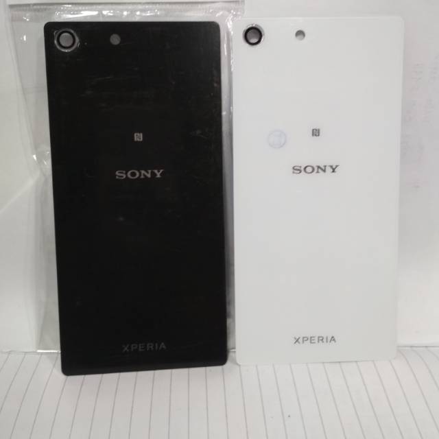 Backdoor Xperia M5 Casing belakang Sony Xperia M5