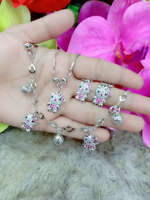 Gelang, Kalung, Anting Hellokitty Dewasa