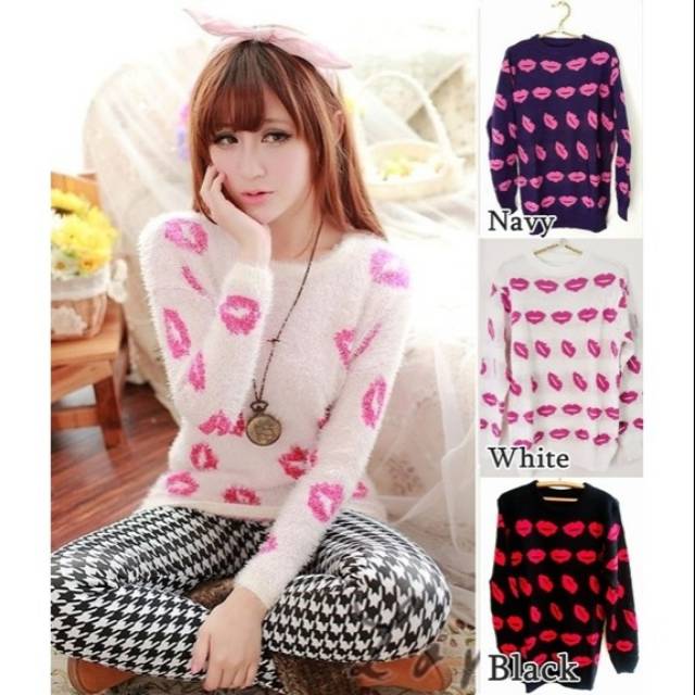 SEXY LIPS || BAJU RAJUT