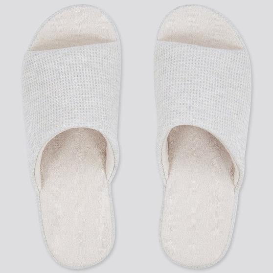 UNIQLO Sandal Rumah Open Toe / Sandal Nyaman Unisex Wanita Pria