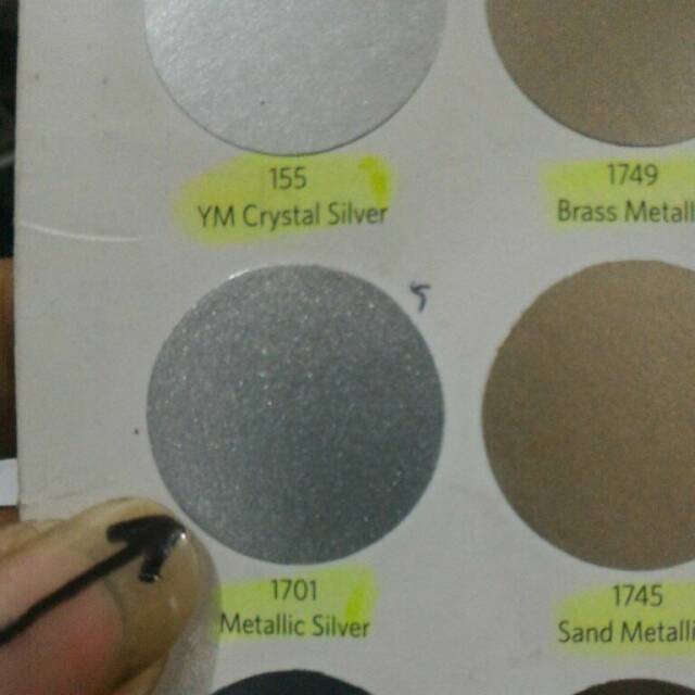 32 Top Ide Cat  Besi Warna  Silver  Metalik