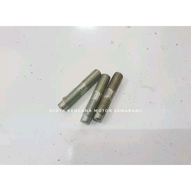 Baut tanam blok seher buring Yamaha RXS RX King ukuran 14
