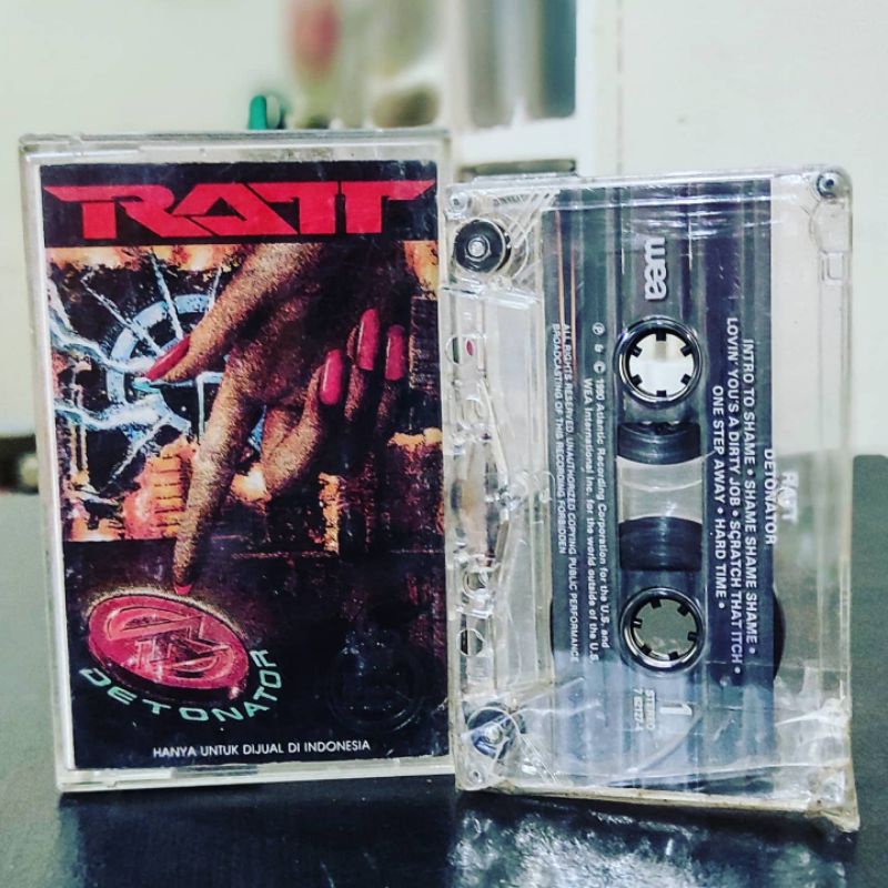 Kaset Pita Ratt - Detonator