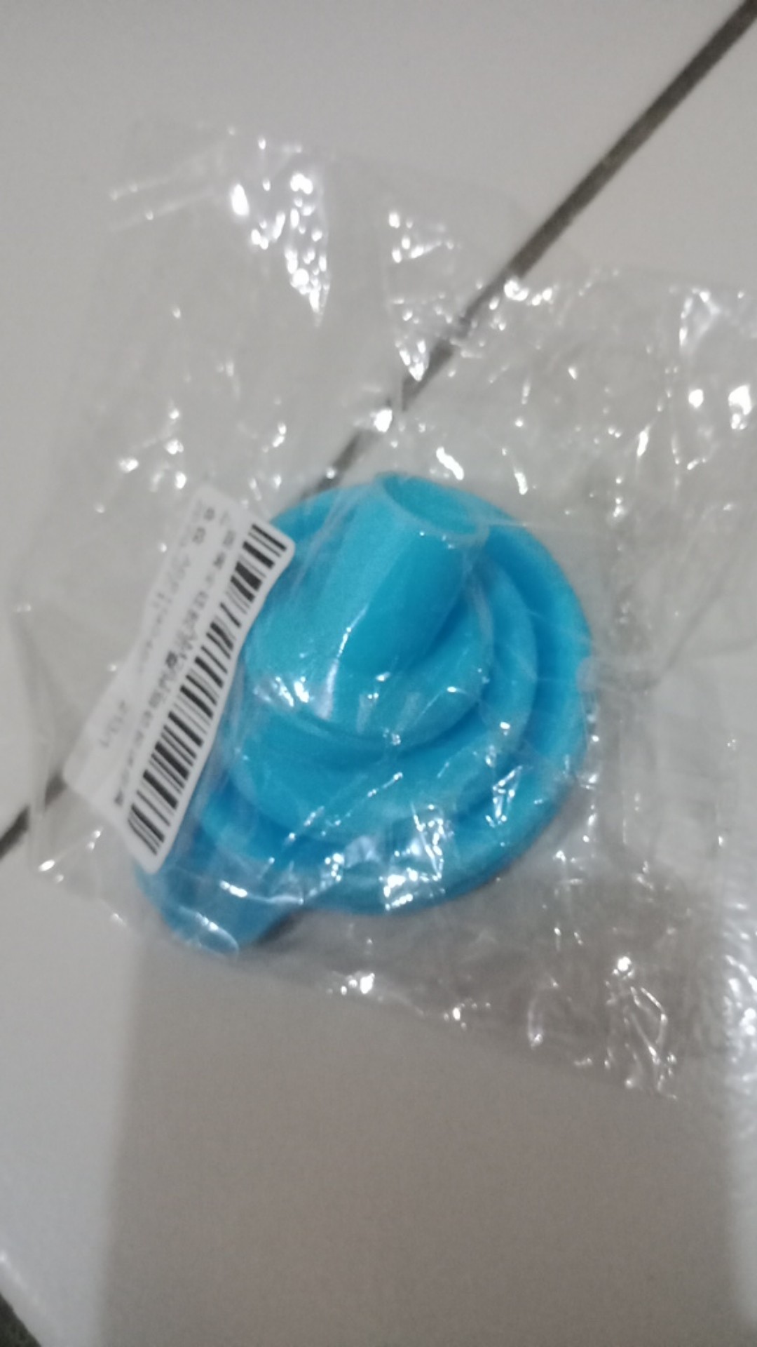 1pc Corong Lipat Mini Bahan Silikon Untuk Memasak