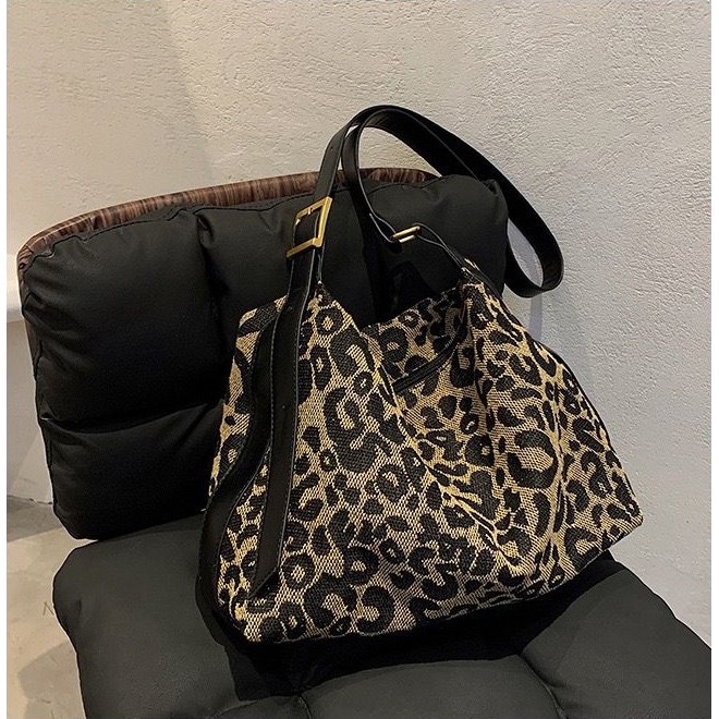 TAS SELEMPANG WANITA TERMURAH 5543 JAKARTA IMPORT