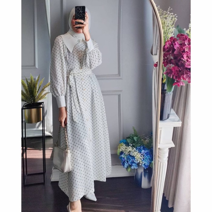 Baju Gamis Fashion Wanita Muslim Amora polkadot Dress - Putih