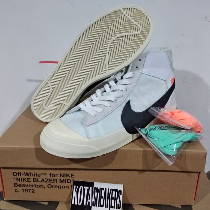 og off white blazer