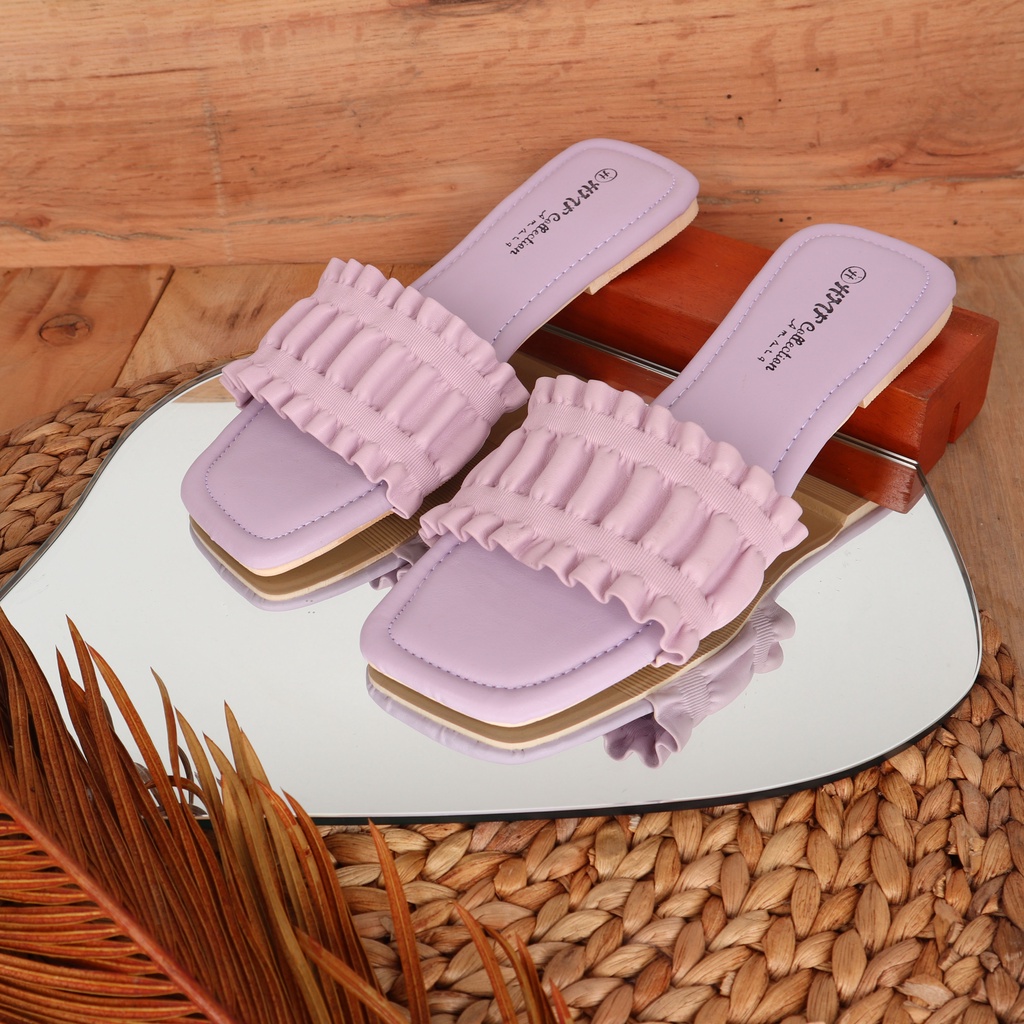 HMF Ninna Sandal Flat Wanita DN01