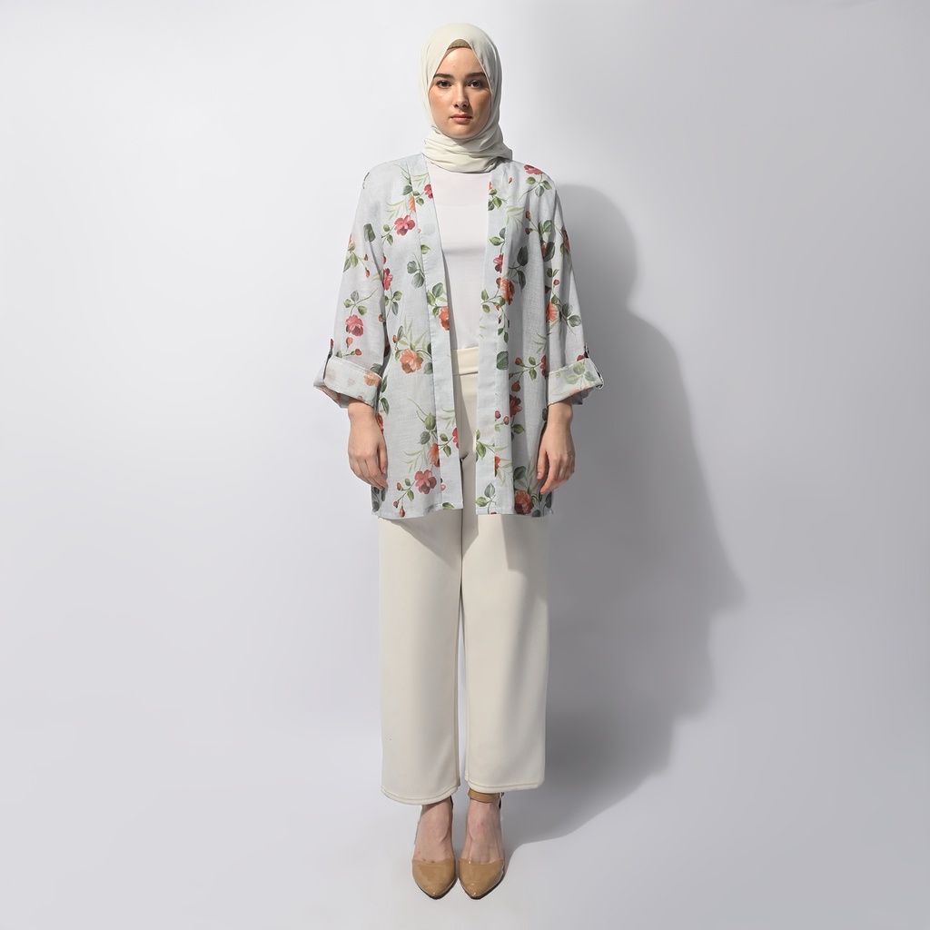 VIP COUTURE Emiyo Outer
