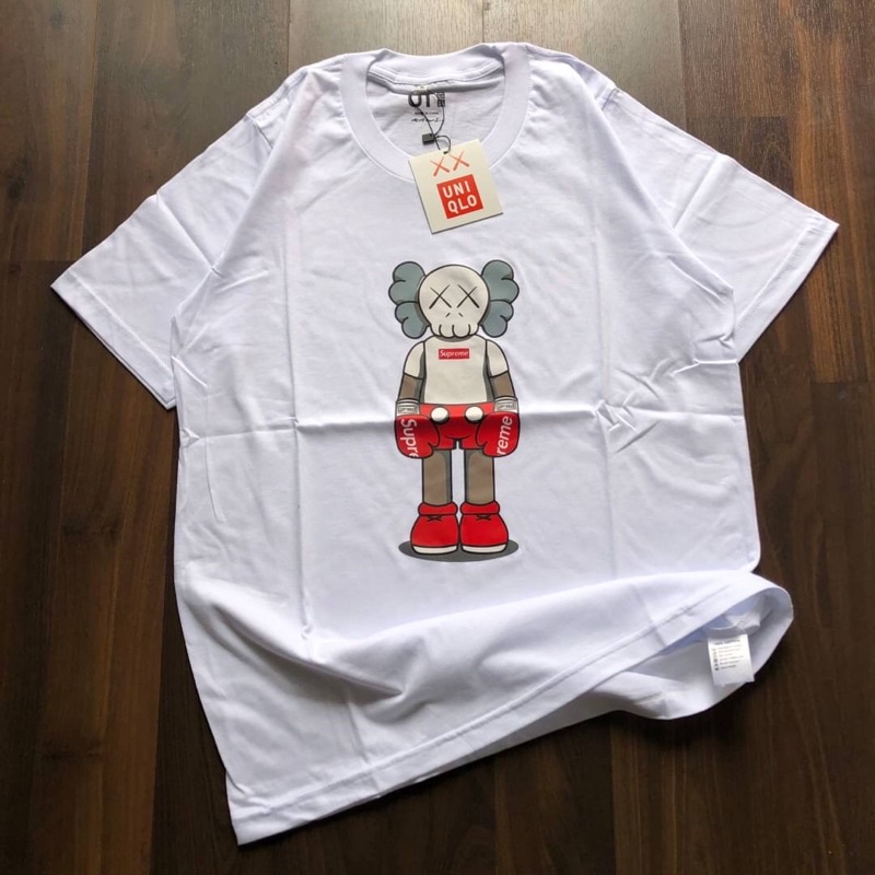 BAJU UNIQLO | KAOS UNIQLO X KAWS SUPREME SERIES ~ BISA COD BAYAR DI TEMPAT