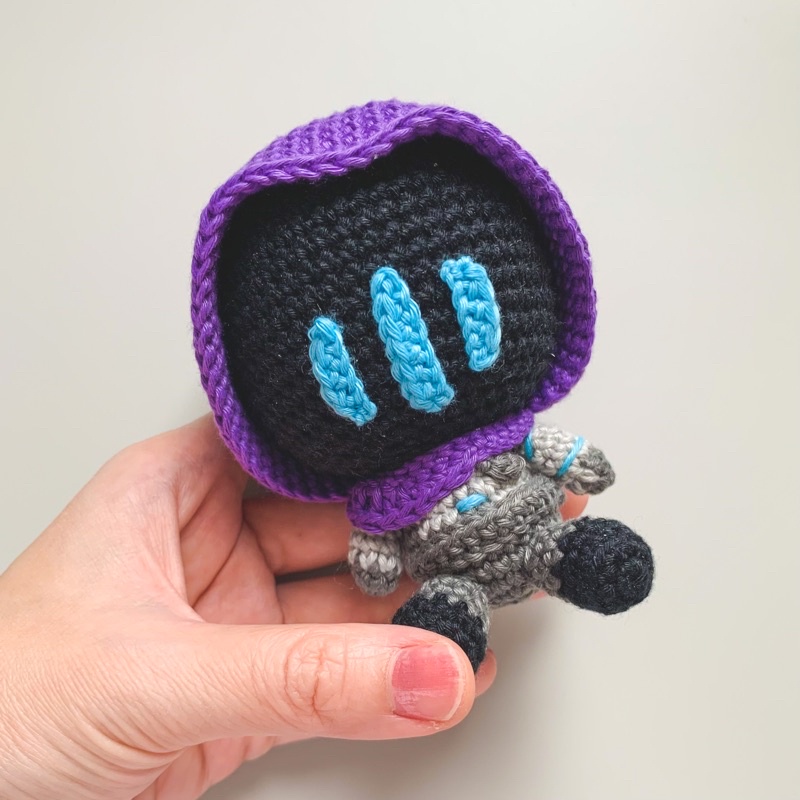 Amigurumi Omen Valorant Agent (Boneka Rajut/ Valorant Doll)