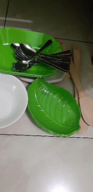 3 Pcs Piring Melamin Bentuk Daun Unika M6908 (uk.kecil) - Hijau