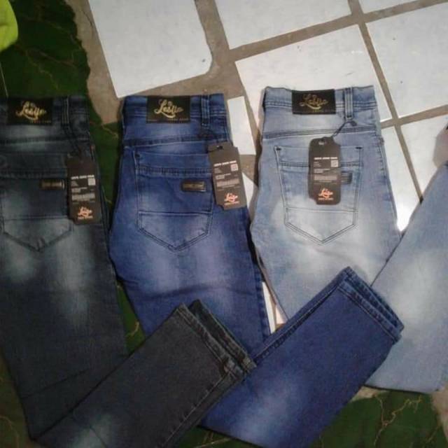 

Lesvo pensil cowok