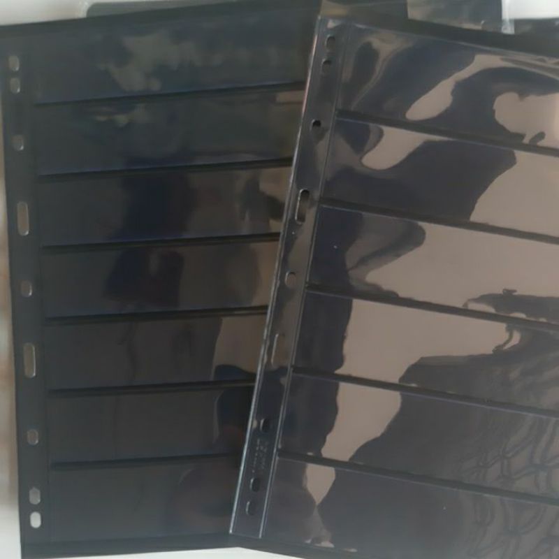 

Reffil album prangko mingT 5 6 7 baris bolak balik