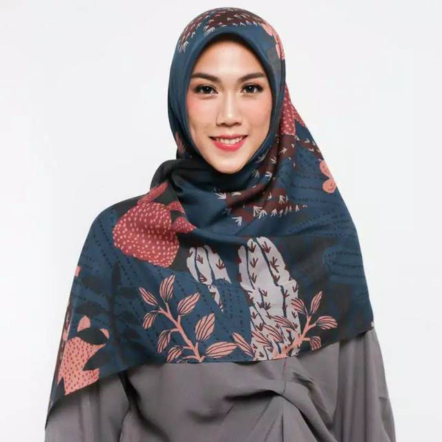 Preloved Kamiidea agave scarf haque