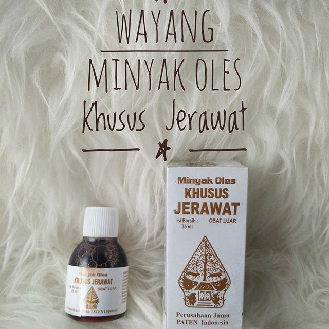 Minyak Oles Khusus Jerawat Minyak Oles Cap Wayang Penghilang Jerawat Perawatan Wajah Original Minyak Oles Khusus Jerawat Cap Wayang 35ml BPOM