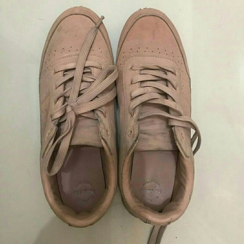 preloved sepatu pull & bear