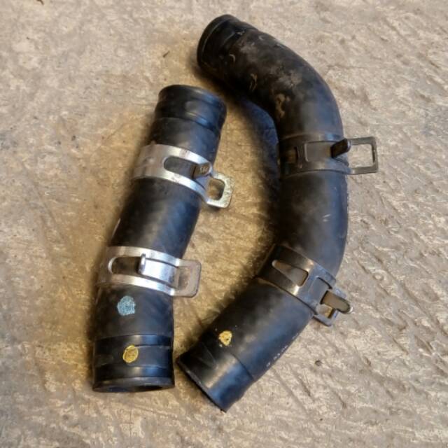 (original) selang radiator vario 125 fi old / vario 125 fi esp led