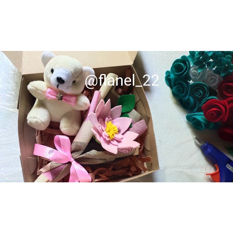 

Hampers kado