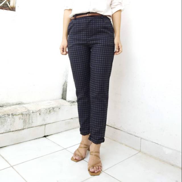 Dianne pants/ celana kain/ celana bahan wanita/ celana skinny / celana baggy