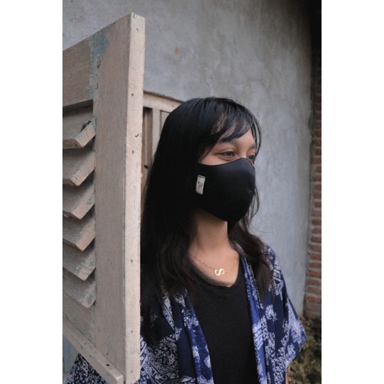 Masker Kain Earloop Non Hijab Warna Hitam/Black by Pagi Bahan Katun 2 Ply Karet Nyaman Lembut Serut