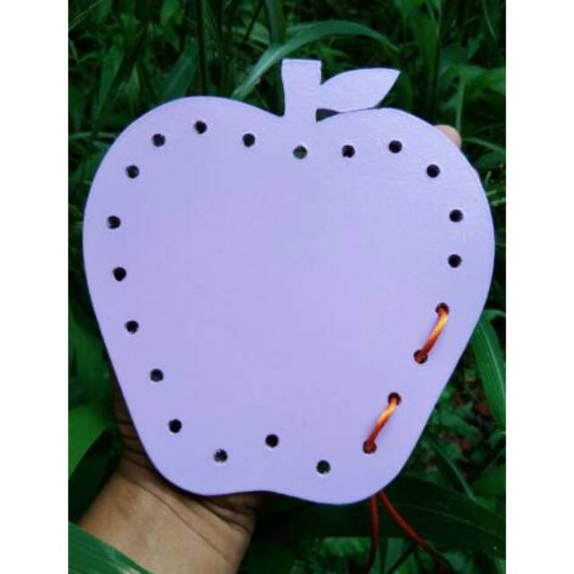 Mainan Kayu Edukatif Menjahit Ape