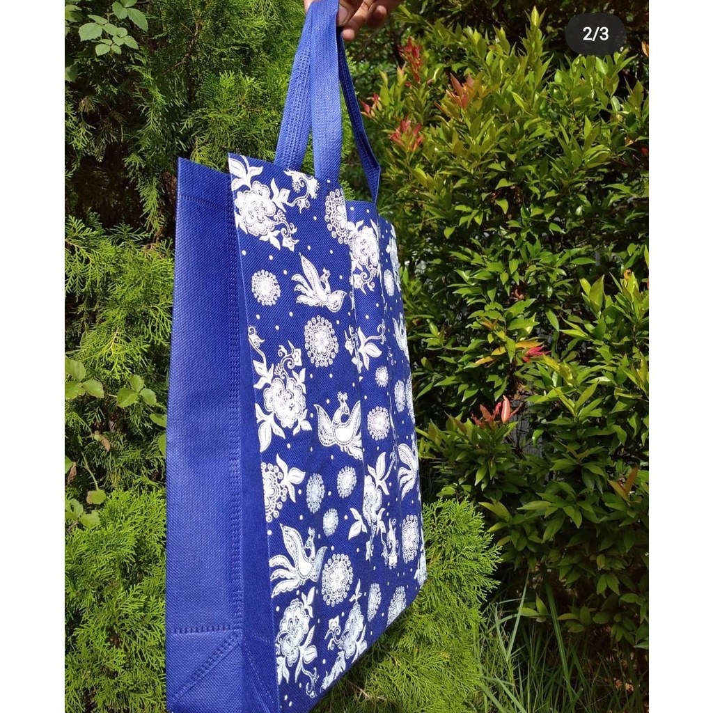 

TAS SPUNBOND MOTIF 37X30X9