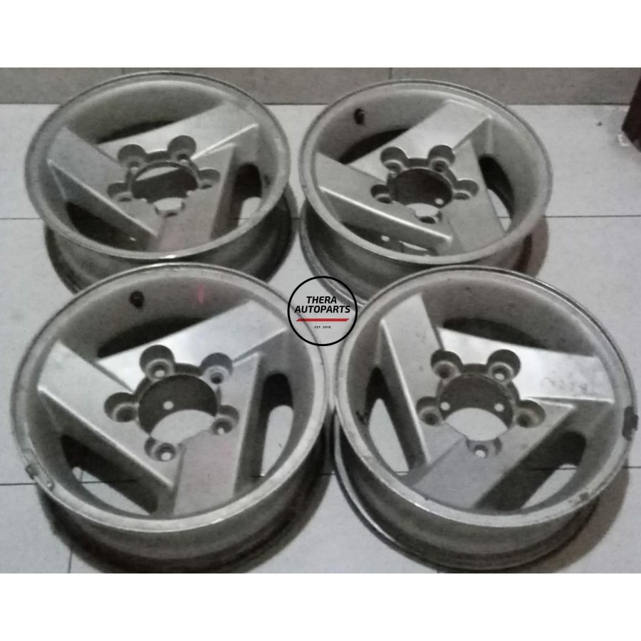 Velg JDM Ring 15 R15 Suzuki Jimny Wide
