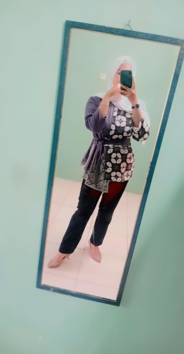 Atasan Batik Wanita Modern Blouse Batik Wanita Kombinasi Brokat Tille