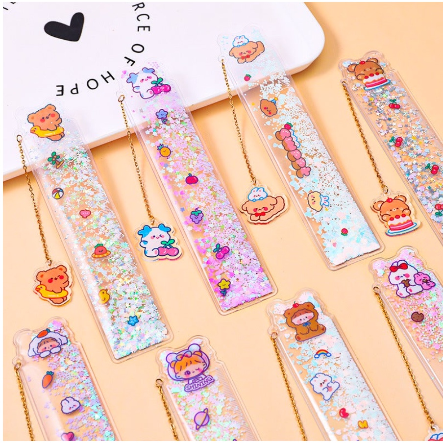 PENGGARIS PLASTIK LENTUR GLITTER RANTAI GANTUNGAN KARAKTER LUCU / PENGGARIS QUICKSAND MOTIF LASER 15 CM / PEMBATAS BUKU LENTUR BLINK BLINK GANTUNGAN LUCU / CUTE RULER BOOKMARK