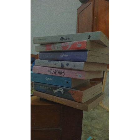 Novel Preloved | areksa,24/7,attention,mozachiko,dll