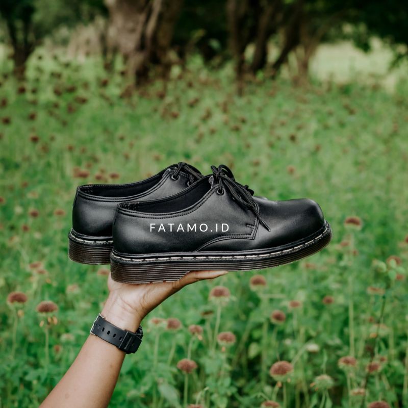 Sepatu kulit pria casual FATAMO CALMA LOW