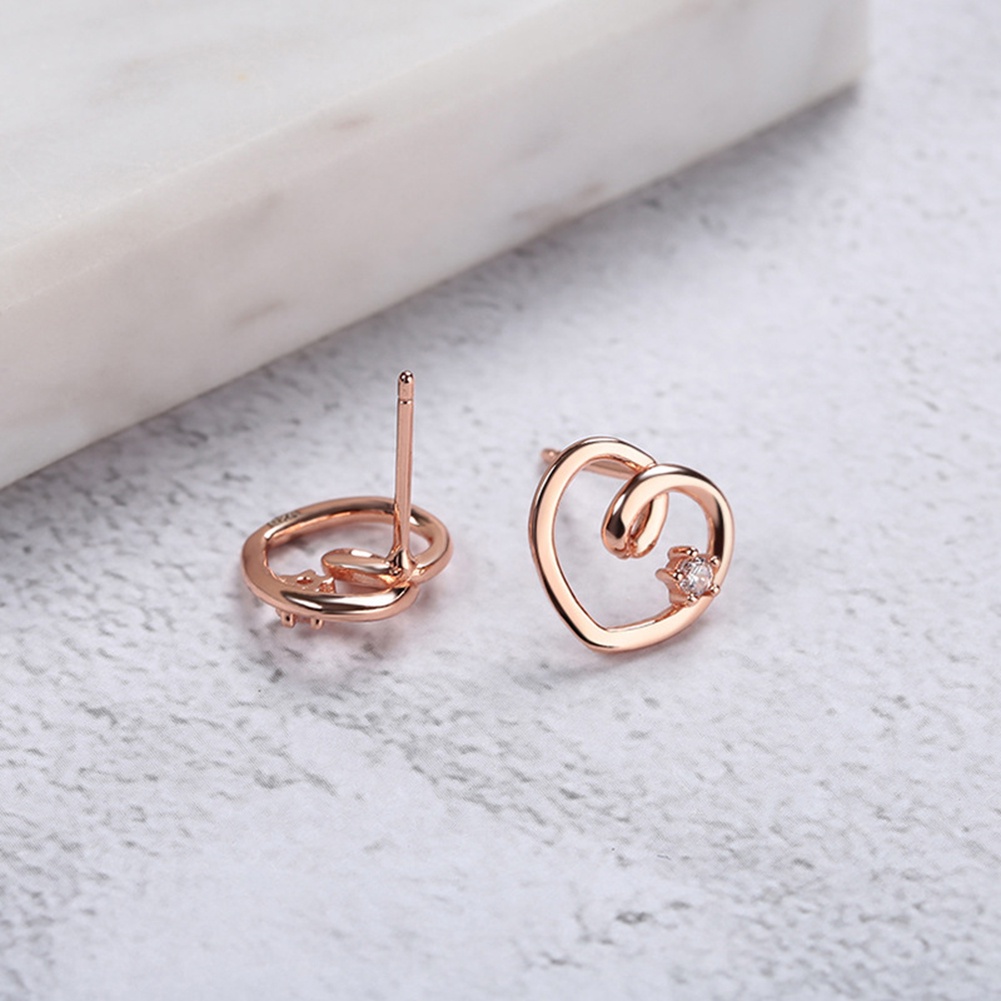 Hu Hu Hu Hu Hu Alat Bantu Pasang Kacamata♡ Anting Stud Berlian Imitasi Bentuk Hati Model Hollow Untuk Wanita