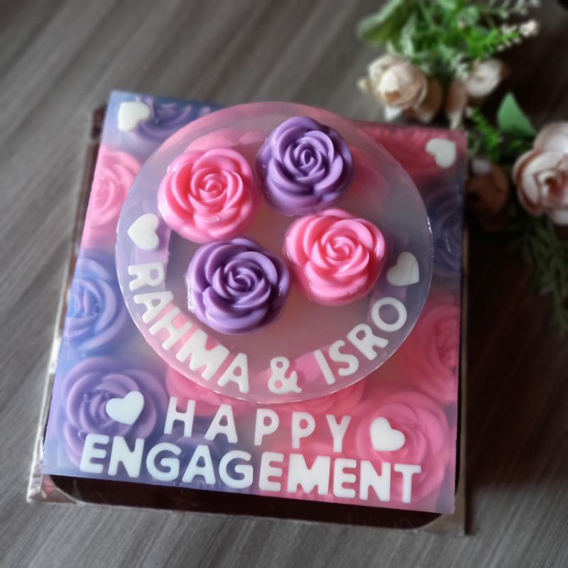 

Puding Ulang tahun/Hampers/Anniversary/Lamaran/Tasyakuran dll (size 20cm)