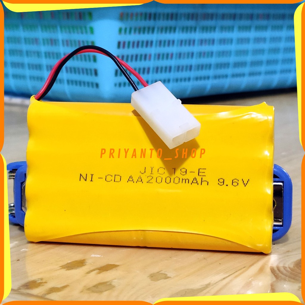 Baterai Ni Cd RC AA 2000mAh 9.6V Model 2 Socket Putih isi 8