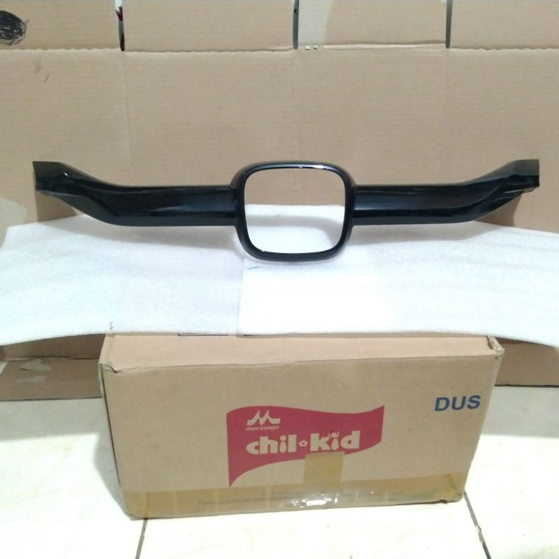 list cover lis grill hitam piano Honda Brio Satya 2019 2021 original