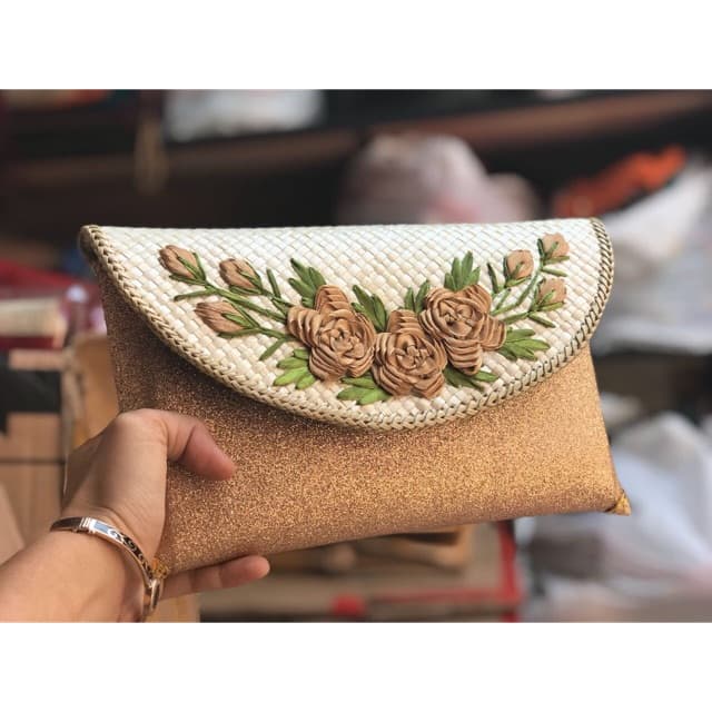 

Terbaru! Sulam gliter size 25.15 cm Limited!