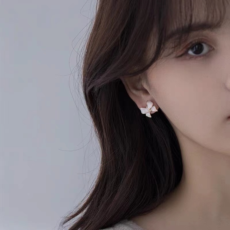 Anting Tusuk Sterling Silver 925 Model Pita Gaya Korea Untuk Wanita