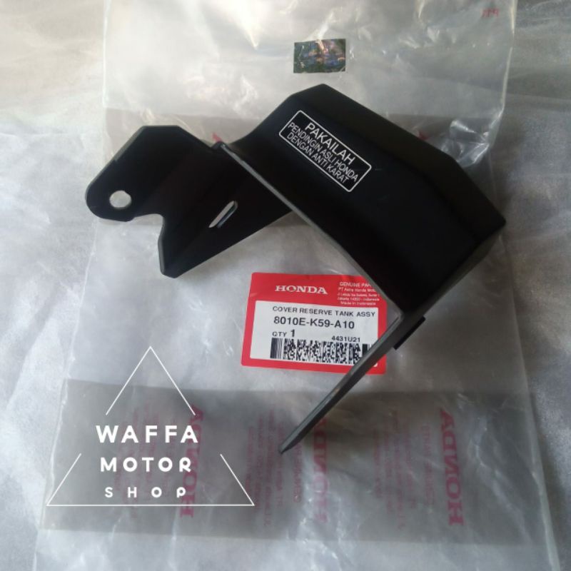 Tutup tabung air radiator/spakbor kolong vario 125/150 led esp 2015-2019 original