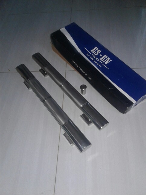 Handle Pintu Rumah Oval Panjang 45 Cm Tarikan Pintu Gagang Pintu Kunci Pintu Lis Stainles Gepeng 1